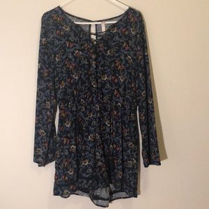 Navy blue romper with design